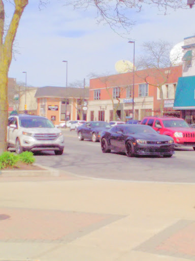 Ice Cream Shop «Sanders Chocolate & Ice Cream Shoppes - Wyandotte», reviews and photos, 3042 Biddle Ave, Wyandotte, MI 48192, USA