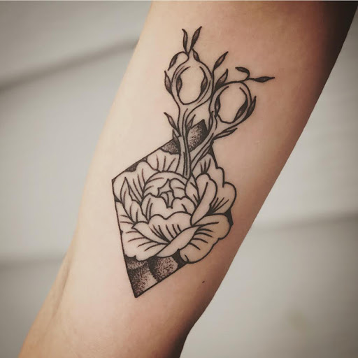 Explore ring finger tattoos ideas, creative tattoo ideas in Deerfield Beach, available at Black Rose Tattoo Studio