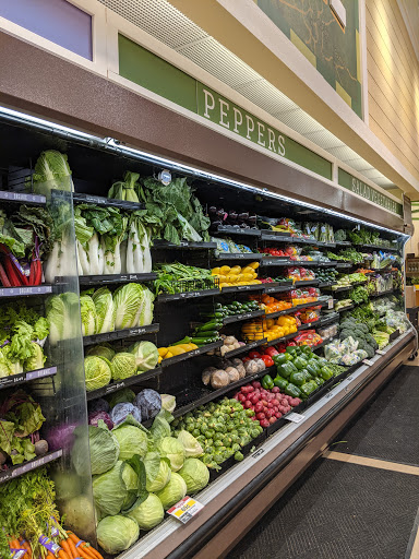 Grocery Store «Lowes Foods of Boone», reviews and photos, 267 New Market Centre, Boone, NC 28607, USA