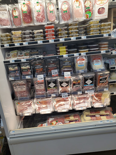 Supermarket «Hy-Vee», reviews and photos, 2323 W Broadway, Council Bluffs, IA 51501, USA