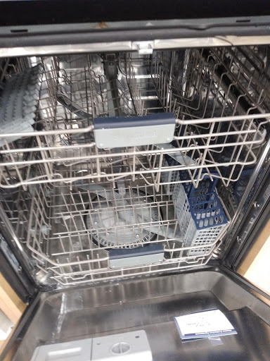 Appliance Store «Sears Outlet», reviews and photos, 6645 Airport Hwy, Holland, OH 43528, USA