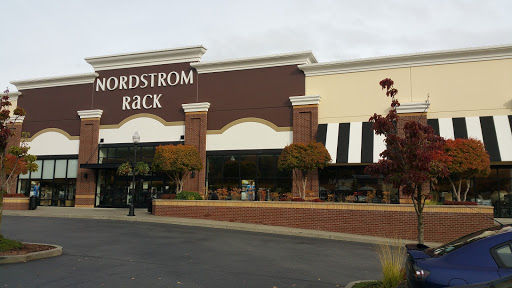 Nordstrom Rack, 17200 Southcenter Pkwy, Tukwila, WA 98188, USA, 