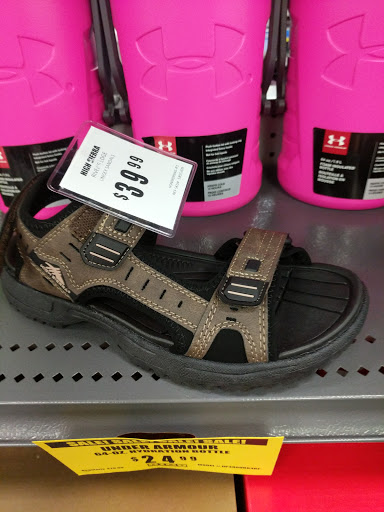 Sporting Goods Store «Big 5 Sporting Goods», reviews and photos, 11975 SW Canyon Rd, Beaverton, OR 97005, USA