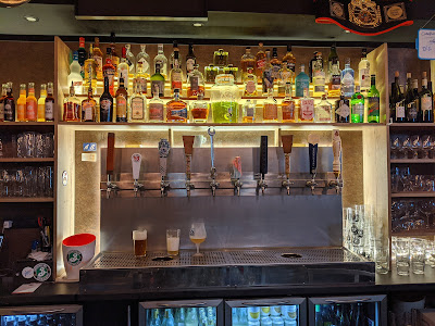bon esprit - craft beers & good spirits à Paris