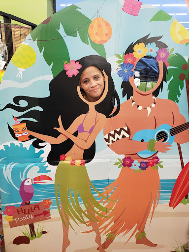 Pet Supply Store «Pet Supplies Plus», reviews and photos, 74-17 Grand Ave, Maspeth, NY 11378, USA