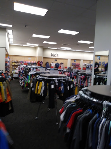 Department Store «Nordstrom Rack Towne Place at Garden State Park», reviews and photos, 951 Haddonfield Rd a, Cherry Hill, NJ 08002, USA