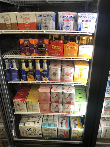 Liquor Store «Village Party Store & Deli», reviews and photos, 5589 E M 36 # A3, Pinckney, MI 48169, USA