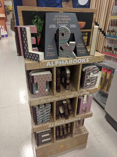 Craft Store «Ben Franklin Crafts New Albany», reviews and photos, 420 New Albany Plaza, New Albany, IN 47150, USA