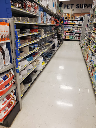 Animal Feed Store «Wilco Farm Store», reviews and photos, 2300 E Hancock St, Newberg, OR 97132, USA