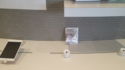 Cell Phone Store «Verizon Wireless, Ping Cellular», reviews and photos, 59 NY-59 #126, Monsey, NY 10952, USA