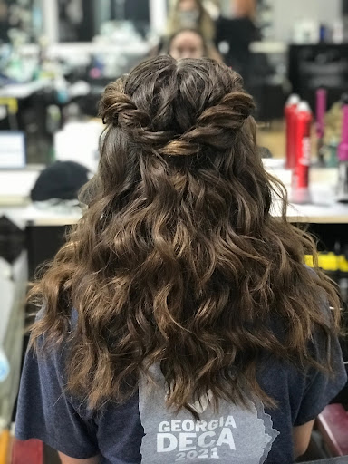 Hair Salon «The Parlour A Hair Salon», reviews and photos, 333 Jesse Jewell Pkwy SE, Gainesville, GA 30501, USA