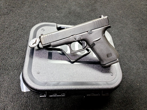 Sporting Goods Store «Buck Shot Sporting Goods», reviews and photos, 1606 IN-38, New Castle, IN 47362, USA