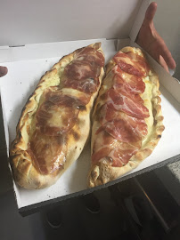 Calzone du Pizzeria PIZZA HOT à Champagne-sur-Seine - n°9