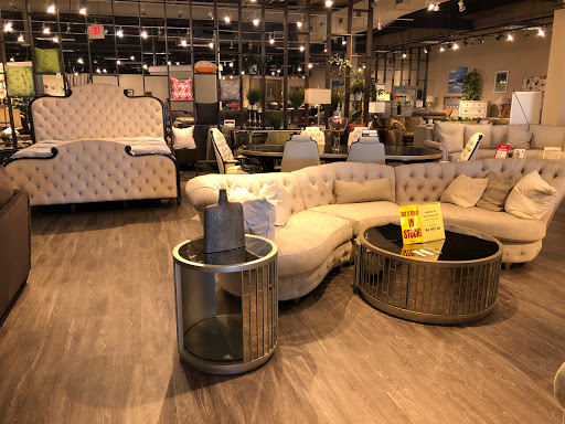 Furniture Store «Huffman Koos Furniture», reviews and photos, 1640 Broadhollow Rd, Farmingdale, NY 11735, USA
