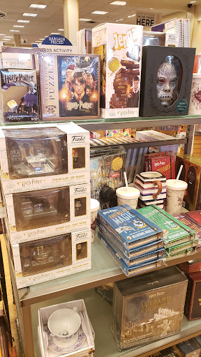 Book Store «Books-A-Million», reviews and photos, 6200 20th St #606, Vero Beach, FL 32966, USA