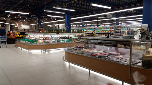Supermarket Riba Smith