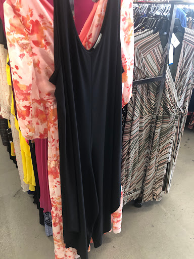 Clothing Store «K&G Fashion Superstore», reviews and photos, 3001 W Cheltenham Ave, Wyncote, PA 19095, USA