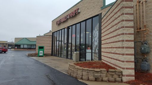 Thrift Store «USA Family Thrift», reviews and photos, 4470 S 108th St, Greenfield, WI 53228, USA