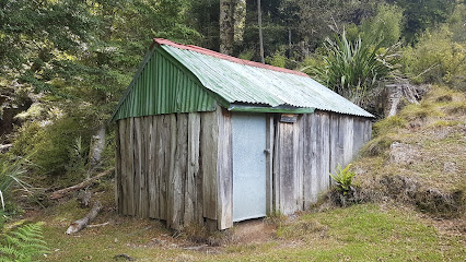 Iron Whare - Historic Musterers Hut