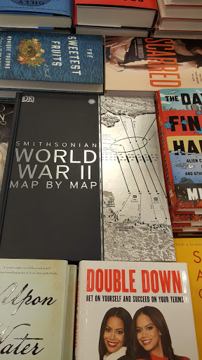 Book Store «Barnes & Noble», reviews and photos, 3055 S Glenstone Ave, Springfield, MO 65804, USA