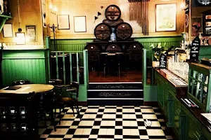 Beer Tasting Room In The Wildeman image