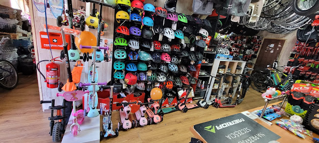 Wolności 1, 39-300 Mielec