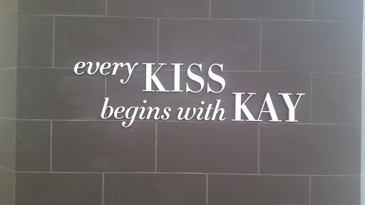 Jewelry Store «Kay Jewelers», reviews and photos, 361 Chicago Ridge Mall, Chicago Ridge, IL 60415, USA