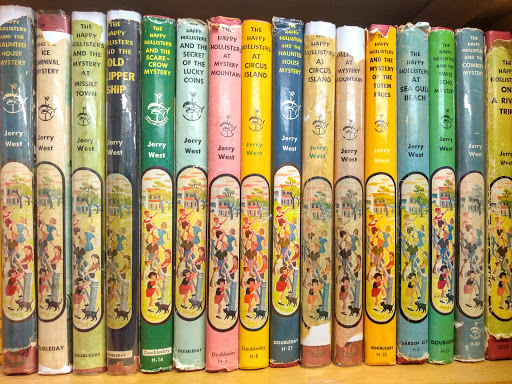 Book Store «Recycled Books Records CDs», reviews and photos, 200 N Locust St, Denton, TX 76201, USA