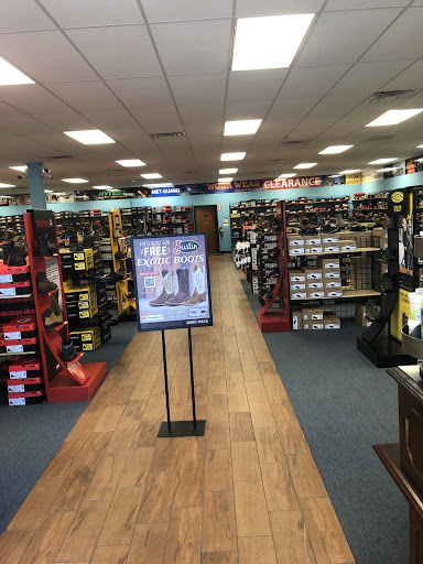 Boot Store «Work Wear Safety Shoes», reviews and photos, 2245 E Division St, Arlington, TX 76011, USA