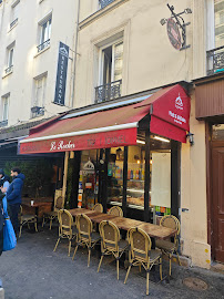 Atmosphère du Restaurant halal Restaurant LE ROCHER à Paris - n°2