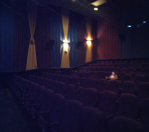 Movie Theater «Frank Theatres - Sandhills Stadium 10», reviews and photos, 104 Brucewood Rd, Southern Pines, NC 28387, USA