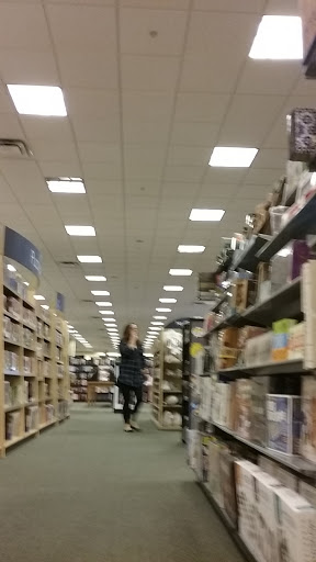 Book Store «Barnes & Noble», reviews and photos, 6501 Grape Rd #1200, Mishawaka, IN 46545, USA