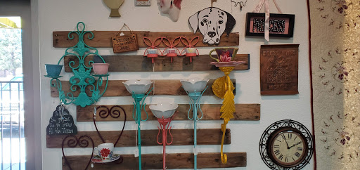 Thrift Store «Dog Junkies Thrift Store», reviews and photos, 4611 N Rancho Dr, Las Vegas, NV 89130, USA