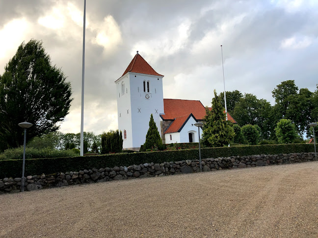 Vium Kirke - Kirke