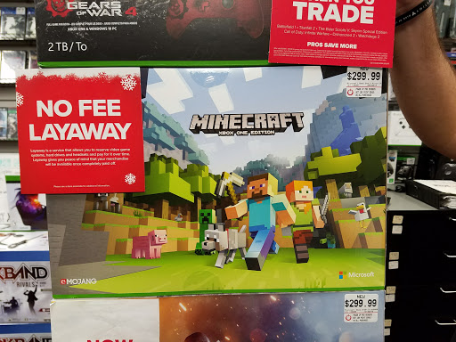 Video Game Store «GameStop», reviews and photos, 7064 Mannheim Rd, Rosemont, IL 60018, USA