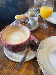 Photo n°50 de Café Mirabelle à Paris ()