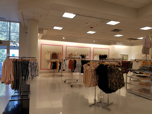 Clothing Store «Forever 21», reviews and photos, 10306 Southside Blvd, Jacksonville, FL 32256, USA