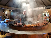 Atmosphère du Restaurant turc Anamour steakhouse (kebab au feu de bois & buffet) à Sarcelles - n°4