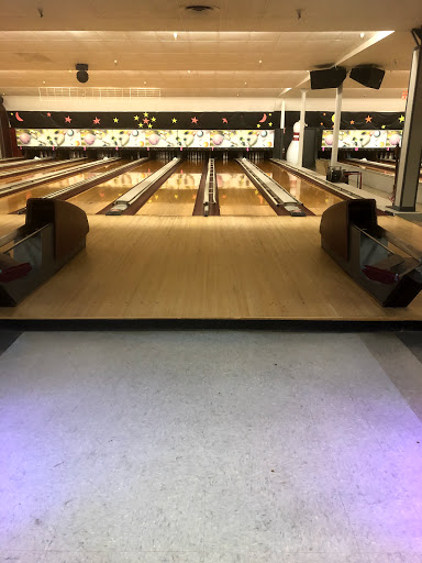 Bowling Alley «Hoebowl Bowling Center», reviews and photos, 305 W Bridge St, Catskill, NY 12414, USA