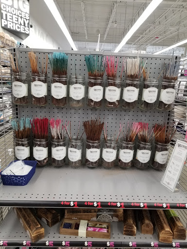 Variety Store «Five Below», reviews and photos, 533 S Broad St, Meriden, CT 06450, USA