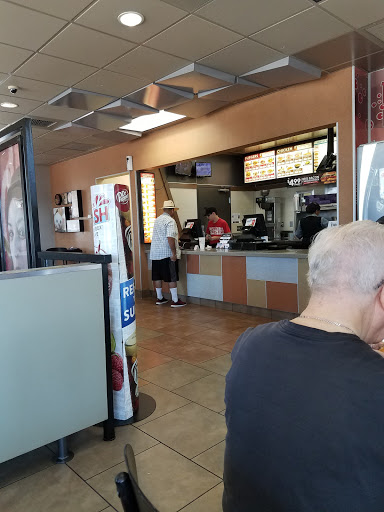 Supermarket «FoodMaxx Visalia», reviews and photos, 1550 N Ben Maddox Way, Visalia, CA 93292, USA