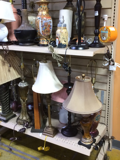 Thrift Store «Goodwill», reviews and photos, 1795 Sunshadow Dr, Casselberry, FL 32806, USA