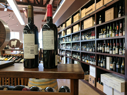 Wine Store «Bacchus Wine Shop by Quinton Jay», reviews and photos, 25 Hillcrest Blvd, Millbrae, CA 94030, USA