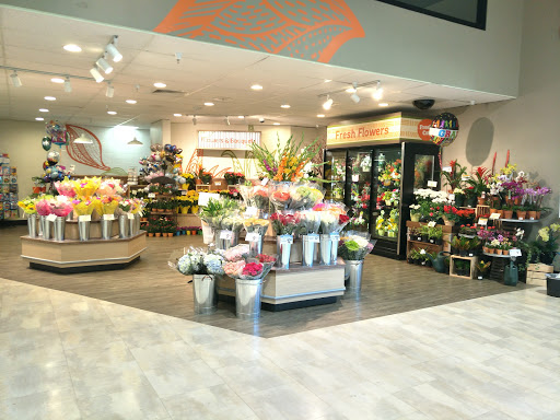 Supermarket «Save Mart Supermarkets», reviews and photos, 1449 E F St, Oakdale, CA 95361, USA