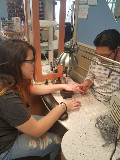 Nail Salon «Luxury Nail Salon», reviews and photos, 1100 W National Ave, Brazil, IN 47834, USA