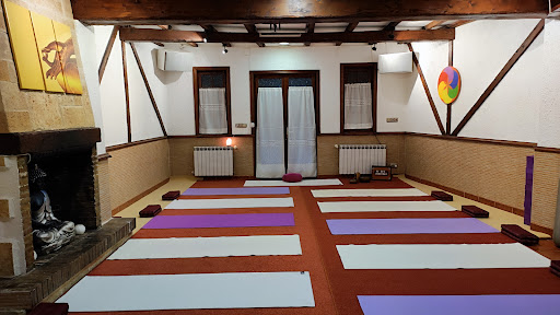 Namaste Yoga Zentroa - Yoga - Meditación - Masaje - Terapias Holísticas Renteria