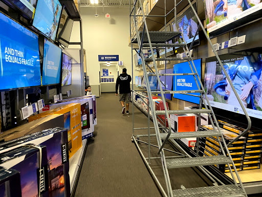 Electronics Store «Best Buy», reviews and photos, 1620 W Osceola Pkwy, Kissimmee, FL 34741, USA