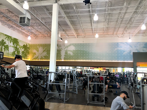 Gym «LA Fitness», reviews and photos, 12074 Lakewood Blvd, Downey, CA 90242, USA