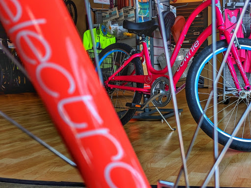 Bicycle Store «Trek Bikes of American Fork», reviews and photos, 356 N 750 W, American Fork, UT 84003, USA