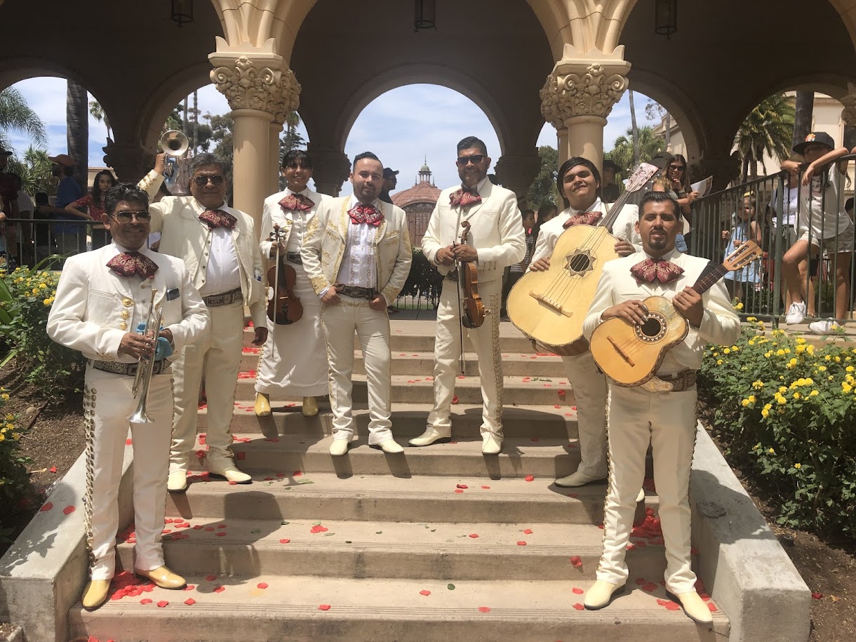 Mariachi Oro de San Diego,Mariachis en San Diego CA,Mariachis para Eventos San Diego